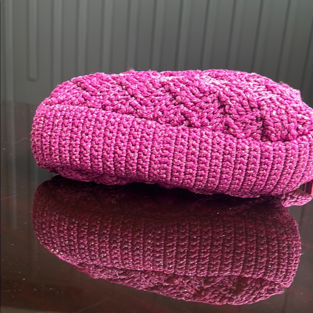 Kurt Geiger Pink Crossbody Bag with Artisanal Texture - Picture 14 of 17